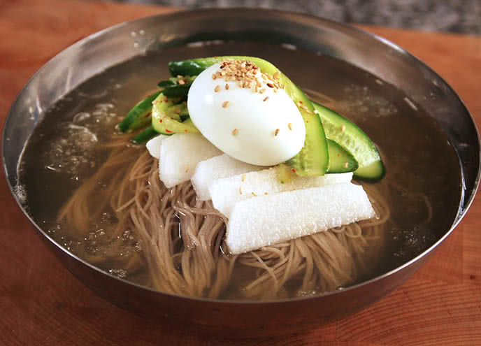 Món ăn Hàn Quốc ngon – Mì lạnh